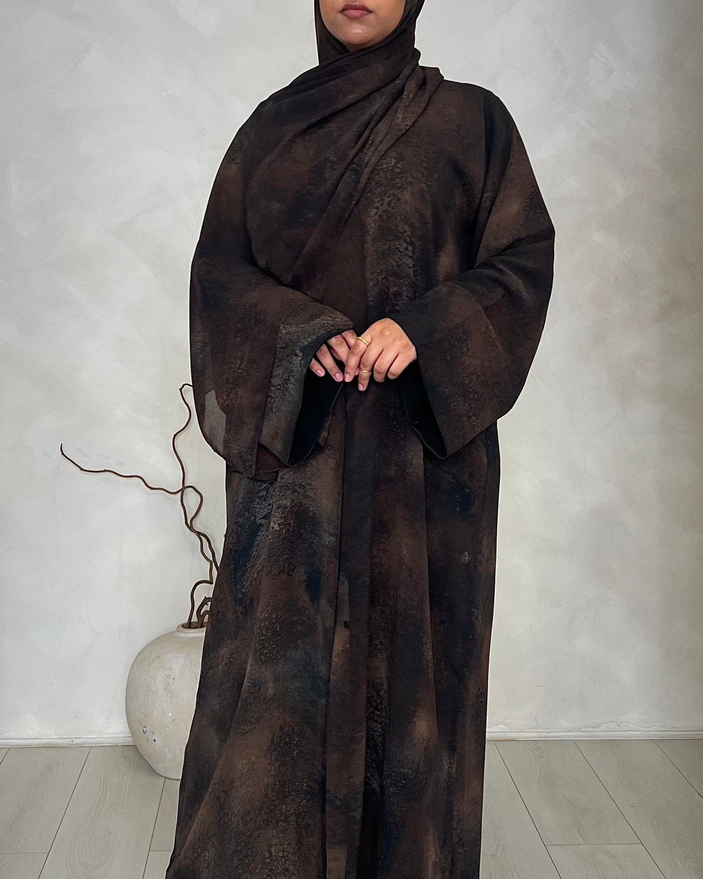 Qahwa Abaya