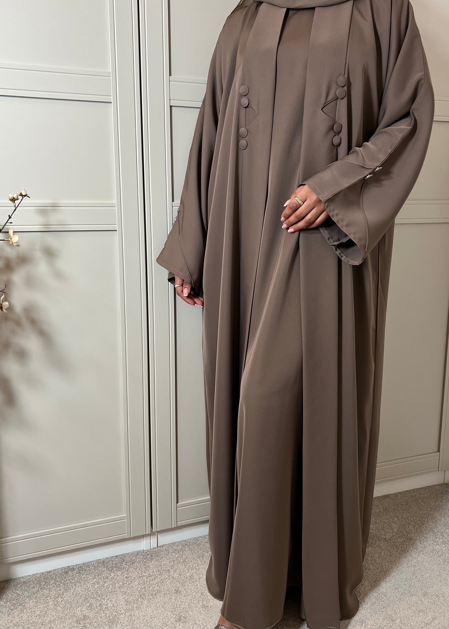 Noor Abaya